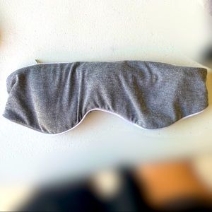 Weighted eyemask GREAT for anxiety n light sleeper